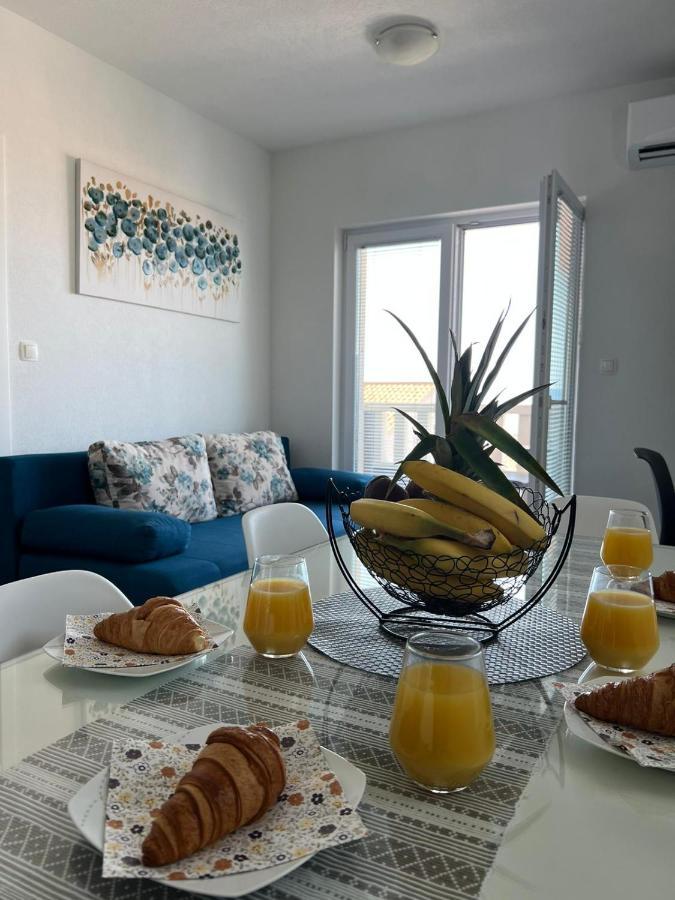 Apartments Villa Nova With Pool Μακάρσκα Εξωτερικό φωτογραφία